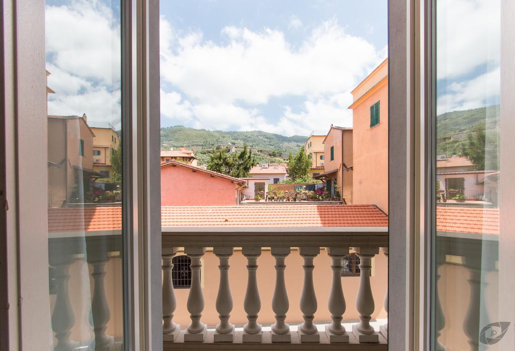 פיאטרה סנטה B&B La Sosta Degli Artisti מראה חיצוני תמונה